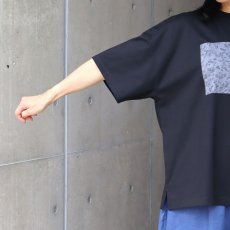画像16: ista-ire コットン天竺×国産花柄　単色花柄スクエアTEE (16)