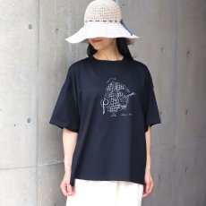 画像1: ista-ire コットン天竺　女の子イラストTEE (1)