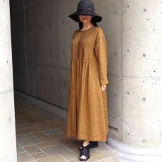 画像13: 30%OFF SALE 08Mab ピンタック多ボタンワンピース  (13)