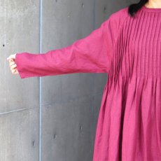 画像10: 30%OFF SALE 08Mab ラグラン袖ピンタックワンピース (10)