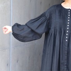 画像11: 20%OFF SALE 08Mab 多ボタン比翼ピンタックボリュームワンピース (11)