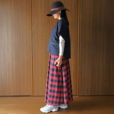 画像15: おぼろ月夜 紺シルクシンプルトップス (15)