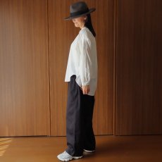 画像20: ista-ire コットンローンピンタックシャツ (20)