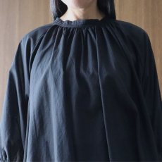 画像5: 08Mab コットンリネンラグランスリーブギャザーブラウス (5)