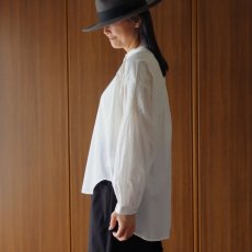 画像11: ista-ire コットンローンピンタックシャツ (11)
