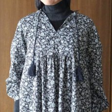 画像20: ista-ire フラワープリントキーネックワンピース (20)