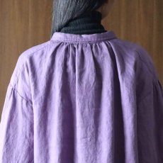 画像19: 08Mab 14番手リネン ボリューム袖チビ襟ブラウス (19)