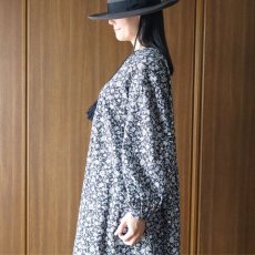 画像7: ista-ire フラワープリントキーネックワンピース (7)