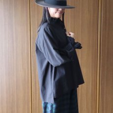 画像4: ista-ire 麻調コットンレースフリルカラーブラウス (4)