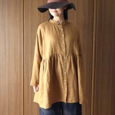 画像16: 【08Mab】リネンシャツ襟ギャザー切り替えチュニック (16)