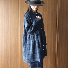 画像4: 【08Mab】リネンシャツ襟ギャザー切り替えチュニック (4)