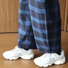 画像21: NARU FACTORY Nishiwakiフランネルチェック エッグパンツ (21)