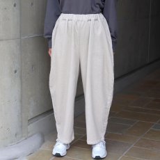 画像5: NARU FACTORY 8Wコーデュロイ エッグパンツ (5)