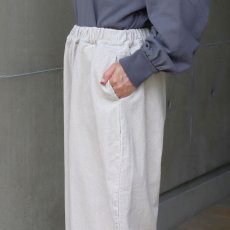 画像12: NARU FACTORY 8Wコーデュロイ エッグパンツ (12)