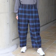 画像5: NARU FACTORY Nishiwakiフランネルチェック エッグパンツ (5)
