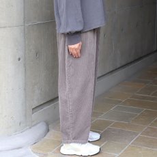 画像15: NARU FACTORY 8Wコーデュロイ エッグパンツ (15)