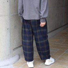 画像16: NARU FACTORY Nishiwakiフランネルチェック エッグパンツ (16)