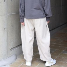 画像3: NARU FACTORY 8Wコーデュロイ エッグパンツ (3)