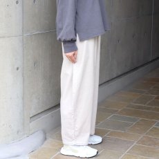 画像2: NARU FACTORY 8Wコーデュロイ エッグパンツ (2)