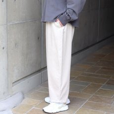 画像4: NARU FACTORY 8Wコーデュロイ エッグパンツ (4)