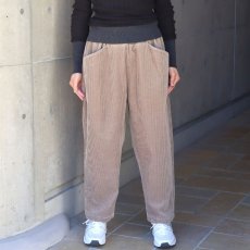 画像16: ista-ire 太畝コーデュロイルーフポケットパンツ (16)