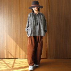 画像11: ista-ire 起毛ギンガムチェックギャザーブラウス (11)