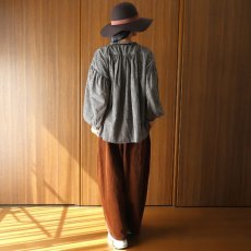 画像14: ista-ire 起毛ギンガムチェックギャザーブラウス (14)