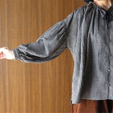 画像6: ista-ire 起毛ギンガムチェックギャザーブラウス (6)