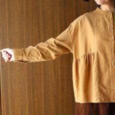 画像18: ista-ire 細畝コーデュロイ脇ギャザーブラウス (18)
