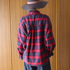画像3: ista-ire 起毛チェックフリルカラーブラウス (3)