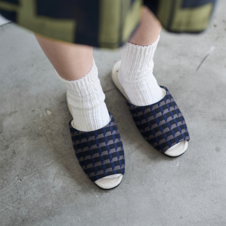 春のはじまりに、足元から新しく。